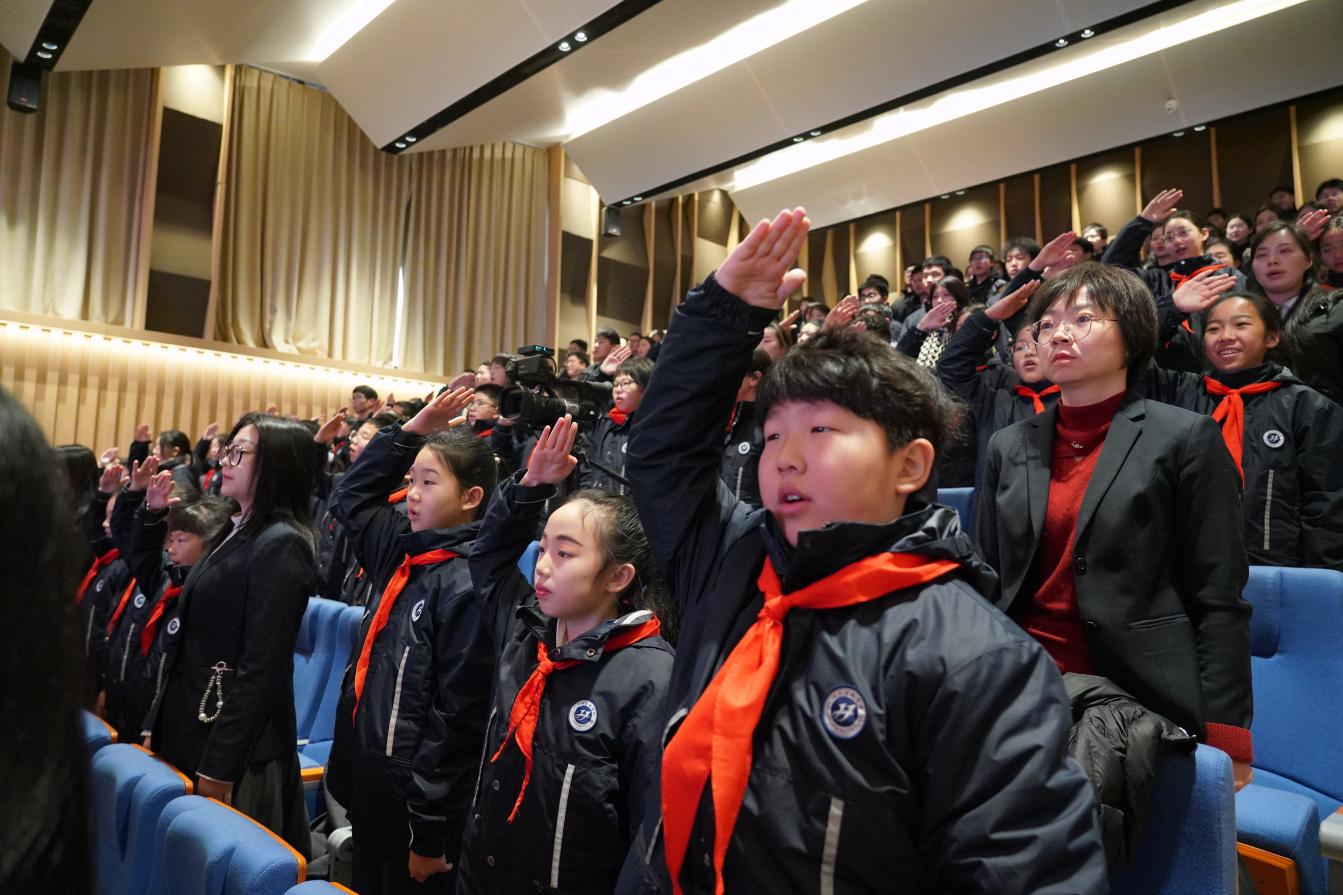 祥蛇纳福瑞 智启新学期 | 汉江实验学校举行2024—2025学年下学期开学典礼